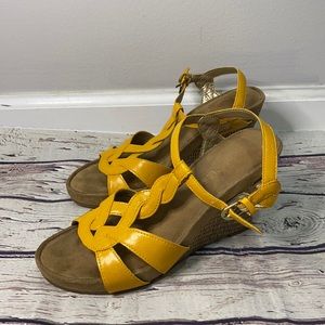 Yellow Sandal Wedges ☀️